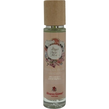 Agua Fresca de Flores Verbena Fresca y Mandarina Agua Fresca de Flores Verbena Fresca y Mandarina