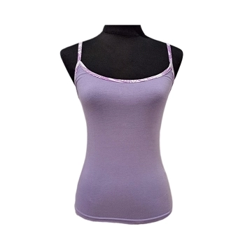 Camiseta Tirante Fino Lila con Cuello Estampado Lila Camiseta Tirante Fino Lila con Cuello Estampado Lila